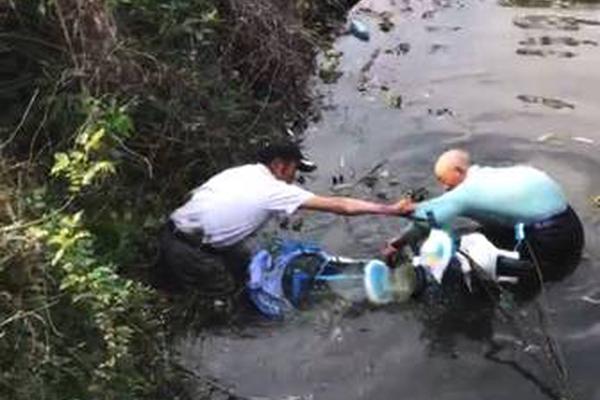 斗罗大陆2绝世唐门小说听书在线收听