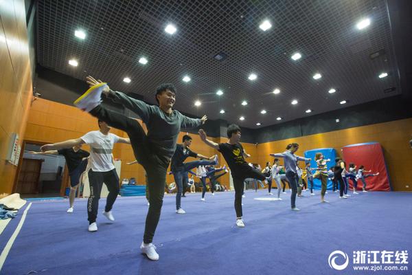 影视作品中万人迷反派为何更吸睛？如何塑造有魅力反派？