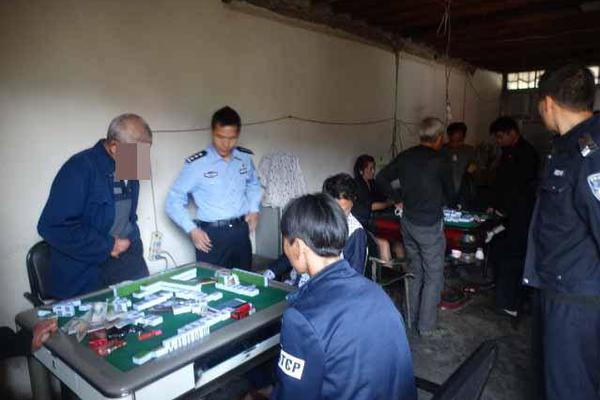 datealive 地铁逃生回归！biubiu免费加速，畅玩海量海内外精品手游