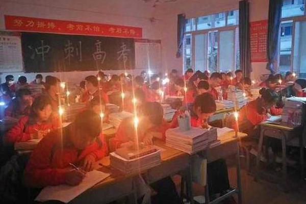 影视作品中万人迷反派为何更吸睛？如何塑造有魅力反派？