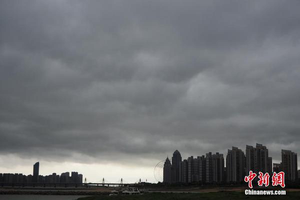 数字阅读普及下，韩漫免费观看的凯发k8国际首页登录的版权风险与安全提示