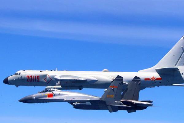 阅站漫画：资源丰富更新快，免费福利多，阅读体验超棒