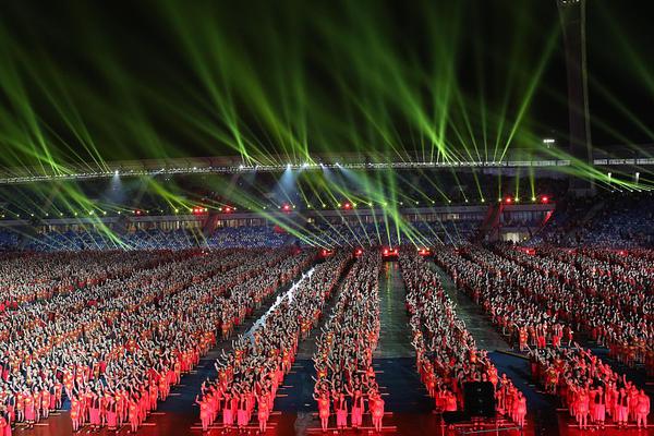 阅站漫画app最新版：免费搜索全网漫画，畅享多种便捷阅读体验