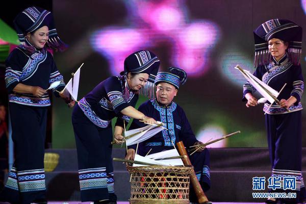 《海贼王第890集》在线观看