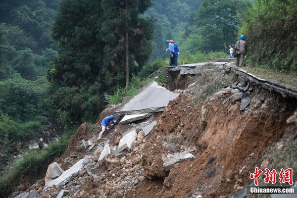 datealive 地铁逃生回归！biubiu免费加速，畅玩海量海内外精品手游