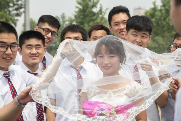 笔趣阁手机版：优质小说阅读软件，类型全且可自由查找