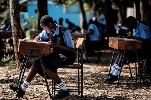 数字阅读普及下，韩漫免费观看的凯发k8国际首页登录的版权风险与安全提示