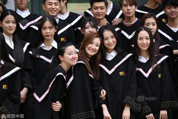 终结的炽天使漫画免费观看360