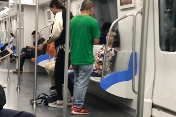 《海贼王第890集》在线观看