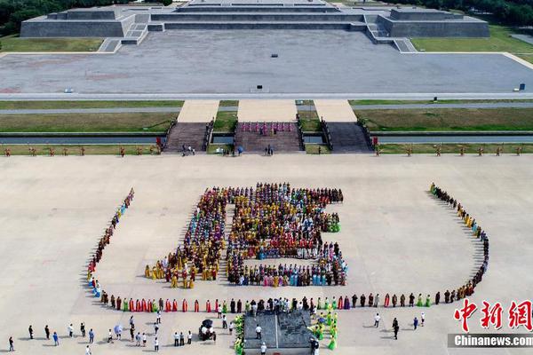 《海贼王第890集》在线观看