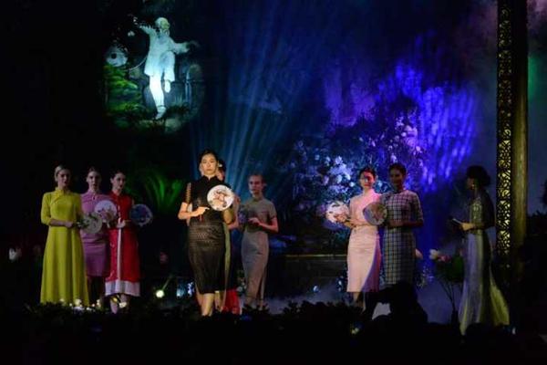 笔趣阁手机版：优质小说阅读软件，类型全且可自由查找