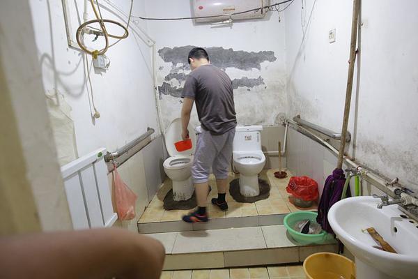 异世界搞笑冒险番为何吸引人？独特设定与反差角色是关键