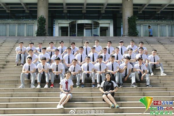 异世界搞笑冒险番为何吸引人？独特设定与反差角色是关键