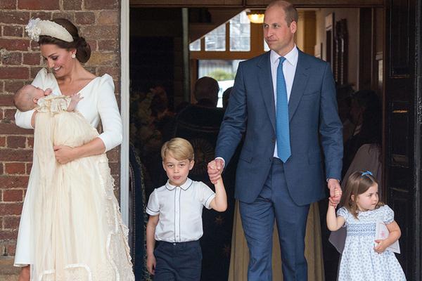 异世界搞笑冒险番为何吸引人？独特设定与反差角色是关键