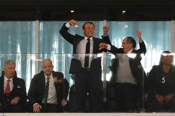 阅站漫画app最新版：免费搜索全网漫画，畅享多种便捷阅读体验