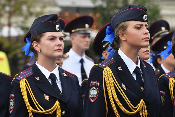 datealive 地铁逃生回归！biubiu免费加速，畅玩海量海内外精品手游