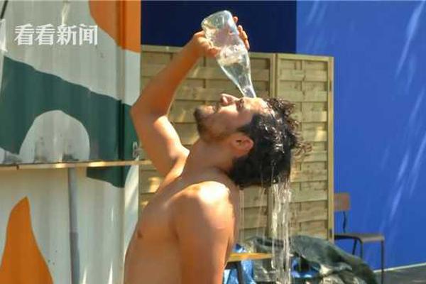 《海贼王第890集》在线观看