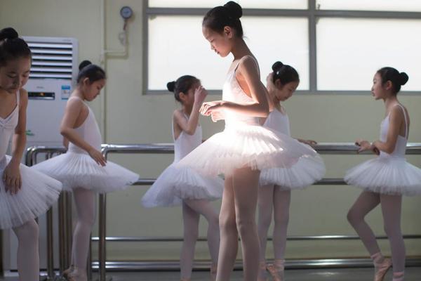 网络文学爱好者必读！新笔趣阁现状及使用建议大揭秘？