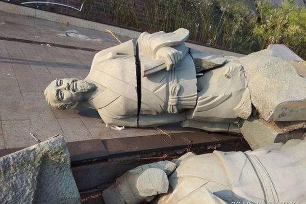 免费漫画阅站app下载安装无广告，畅享丰富漫画资源