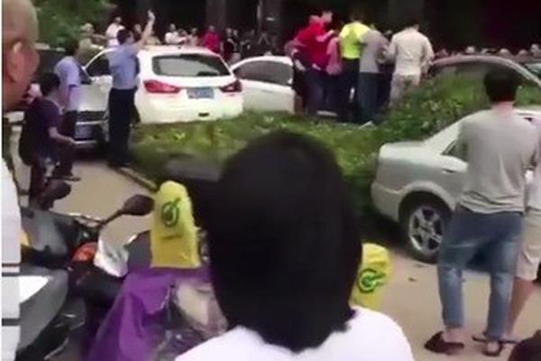 影视作品中万人迷反派为何更吸睛？如何塑造有魅力反派？