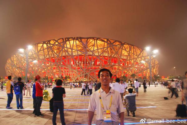 阅站漫画app最新版：免费搜索全网漫画，畅享多种便捷阅读体验