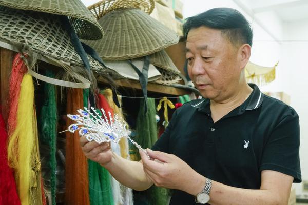 缘之空借兄妹情纠葛引发思索，为何对兄妹恋情描绘引争议？