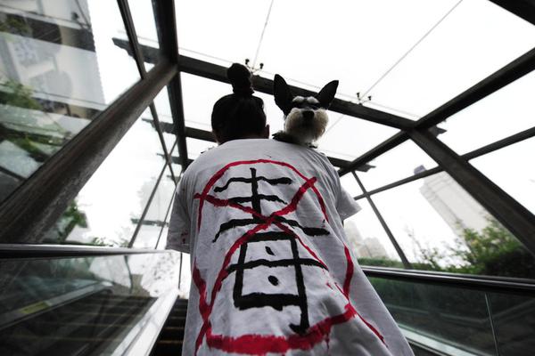 免费在线可阅读漫画成首选,却面临凯发k8国际首页登录的版权等难题待剖析?