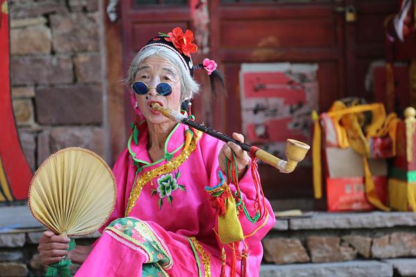 datealive 地铁逃生回归！biubiu免费加速，畅玩海量海内外精品手游