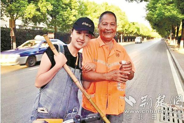 datealive 地铁逃生回归！biubiu免费加速，畅玩海量海内外精品手游