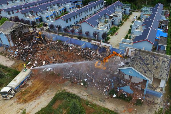 同人：约会大作战datealive ex章节（3） ast存亡战 第一节