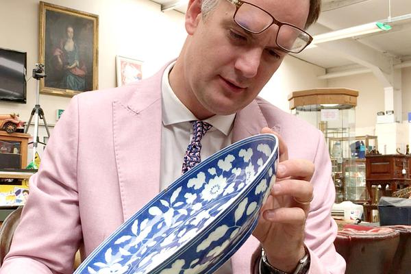 《海贼王第890集》在线观看