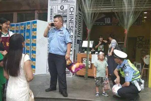 天官赐福俩人在一起