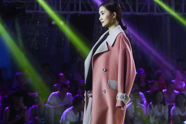 datealive 地铁逃生回归！biubiu免费加速，畅玩海量海内外精品手游