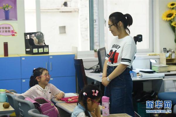 阅站漫画：资源丰富更新快，免费福利多，阅读体验超棒