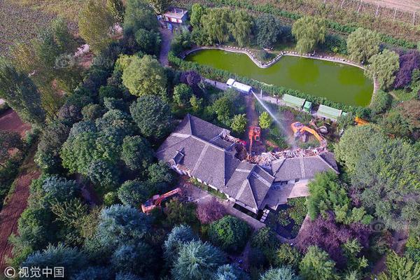 阅站漫画app最新版：免费搜索全网漫画，畅享多种便捷阅读体验