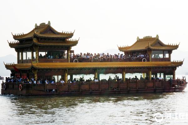 免费漫画阅站官方正版：无广告弹窗，全网漫画免费看