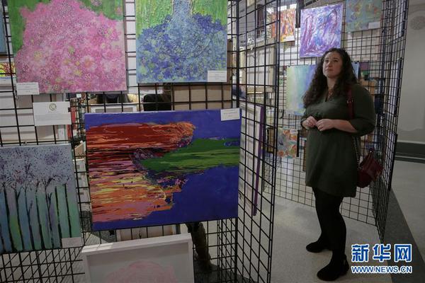 阅站漫画：资源丰富更新快，免费福利多，阅读体验超棒