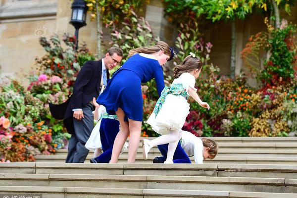 异世界搞笑冒险番为何吸引人？独特设定与反差角色是关键