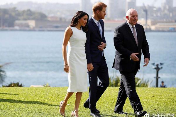 datealive 地铁逃生回归！biubiu免费加速，畅玩海量海内外精品手游