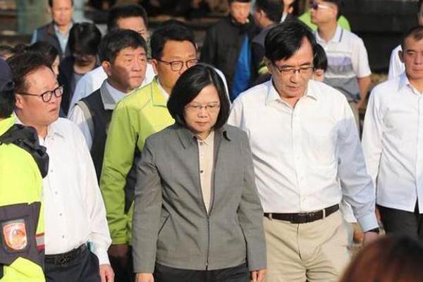 弱点漫画在线观看