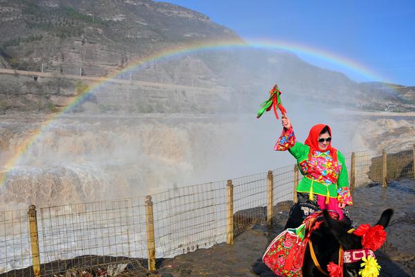 《海贼王第890集》在线观看