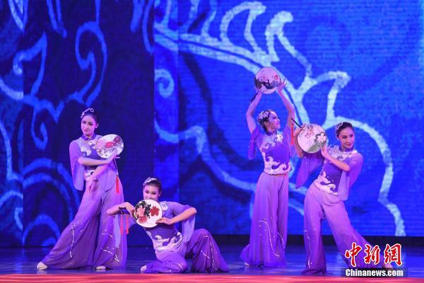 《海贼王第890集》在线观看