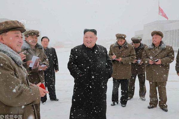 异世界搞笑冒险番为何吸引人？独特设定与反差角色是关键