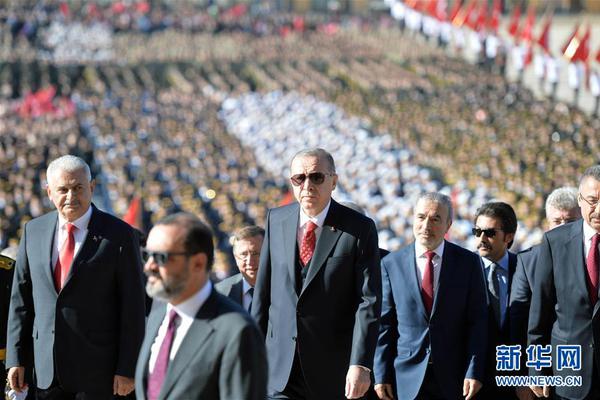 免费漫画阅站官方正版：无广告弹窗，全网漫画免费看