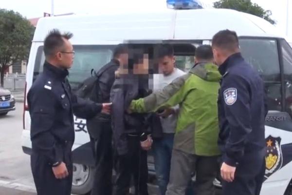 同人：约会大作战datealive ex章节（3） ast存亡战 第一节