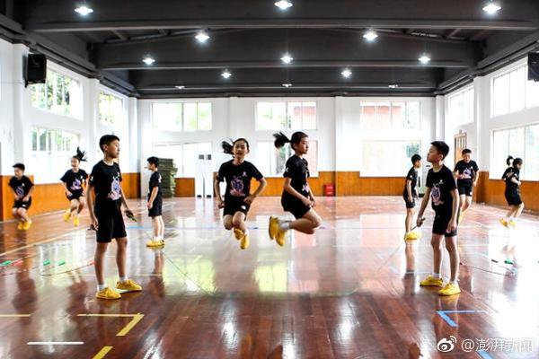 阅站漫画：资源丰富更新快，免费福利多，阅读体验超棒