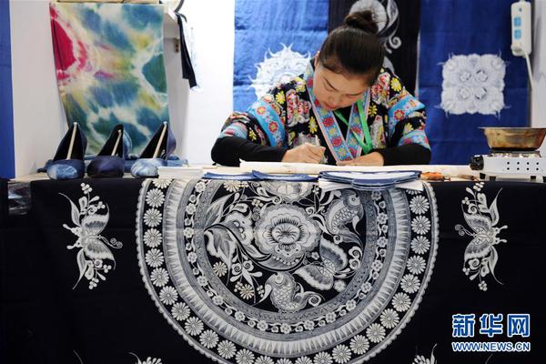 《海贼王第890集》在线观看