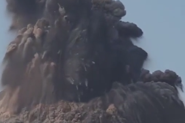 斗破苍穹老粉必看！正版免费观看渠道及支持正版的意义