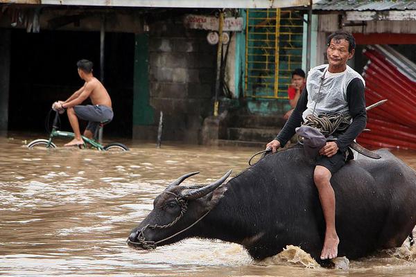 datealive 地铁逃生回归！biubiu免费加速，畅玩海量海内外精品手游