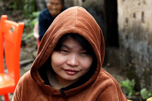 免费在线可阅读漫画成首选，却面临凯发k8国际首页登录的版权等难题待剖析？